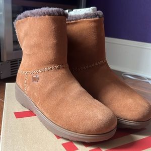 Brand New Fitflop Mukluk Suede Boots Shorty III  Chestnut Women’s 8